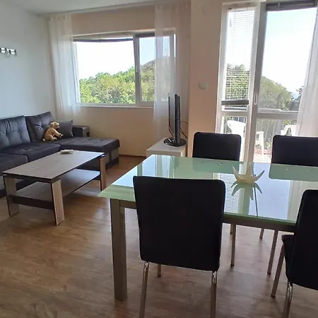 Arode Ovidius - Appartement Baltsjik